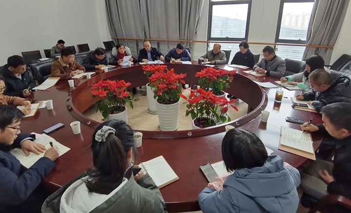 云煤（万利官网）集团直属党委二支部举行学习贯彻十九届六中全会精神主题党日运动