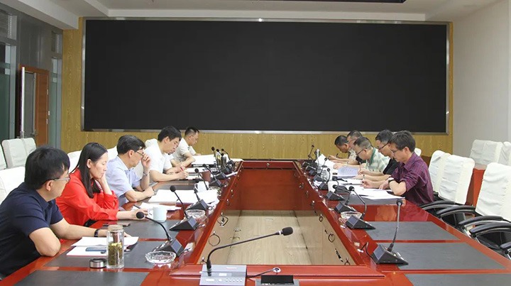 云煤（万利官网）集团党委开展民主生涯会专题理论中心组学习