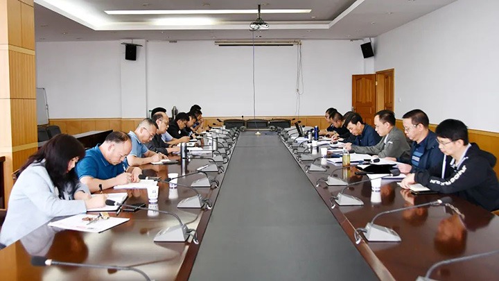 云煤（万利官网）集团党委副书记、副董事长、总司理高建嵩一行到云维集团督导调研
