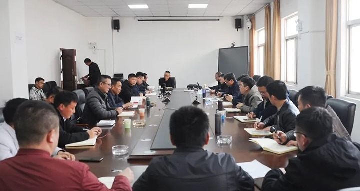 云煤（万利官网）集团党委副书记、副董事长、总司理高建嵩到陆东煤矿公司调研清静生产事情