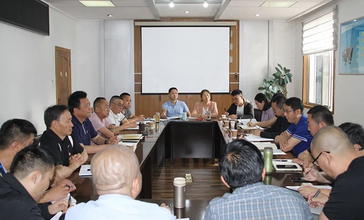 【主题教育】云煤（万利官网）集团党委委员、副总司理缪和星到恒通煤业公司开展主题教育调研