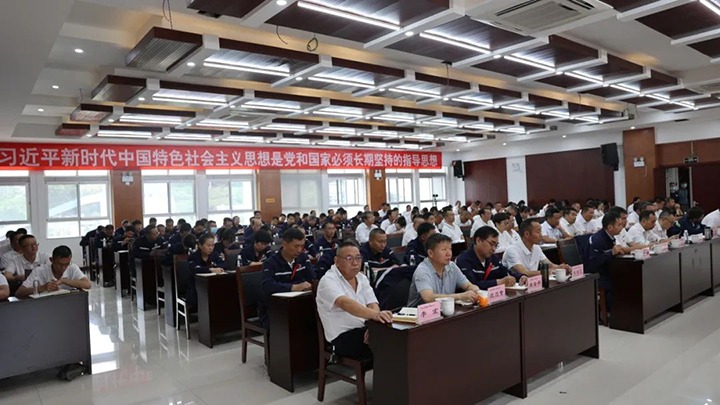 【主题教育】云煤（万利官网）集团党委副书记、工会主席王鑫到寻甸片区开展主题教育宣讲