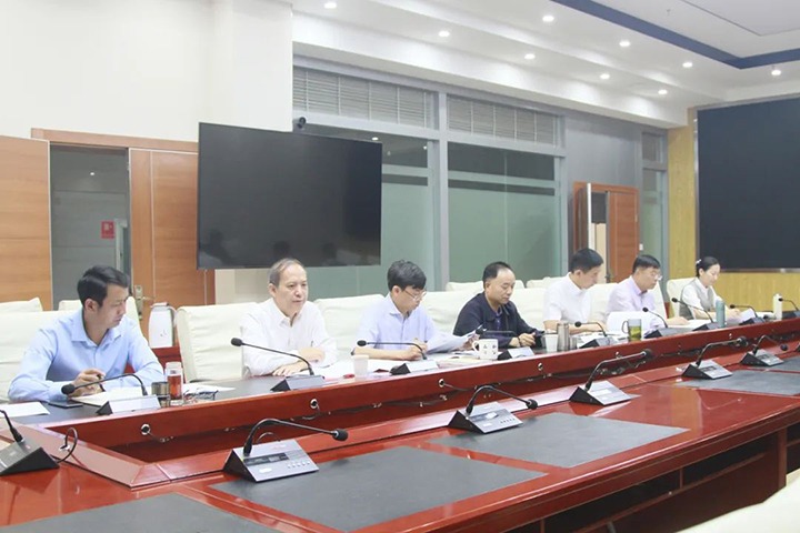 【聚焦云煤】云煤（万利官网）集团召开2023年第五次理论学习中心组暨主题教育第四次集中学习会