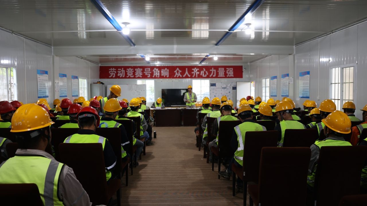 煤海竞帆船，，，，拼搏铸绚烂——先锋煤业劳动竞赛奏响奋进乐章